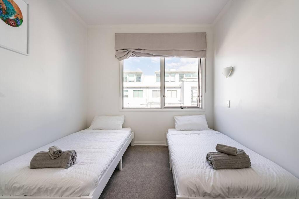 Spacious Penthouse With Spectacular Harbour Views! Auckland Eksteriør bilde